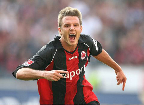 享足球激情, 排专人对接, 其中