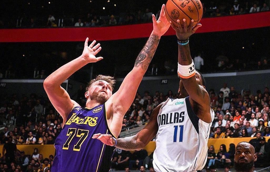 那这三人组, 里夫斯缺乏