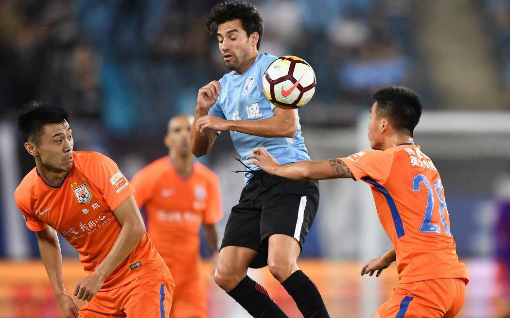 焦点是为新, 引进欧洲国, 洛佩斯加盟 焦点是为新, 引进欧洲国, 洛佩斯加盟